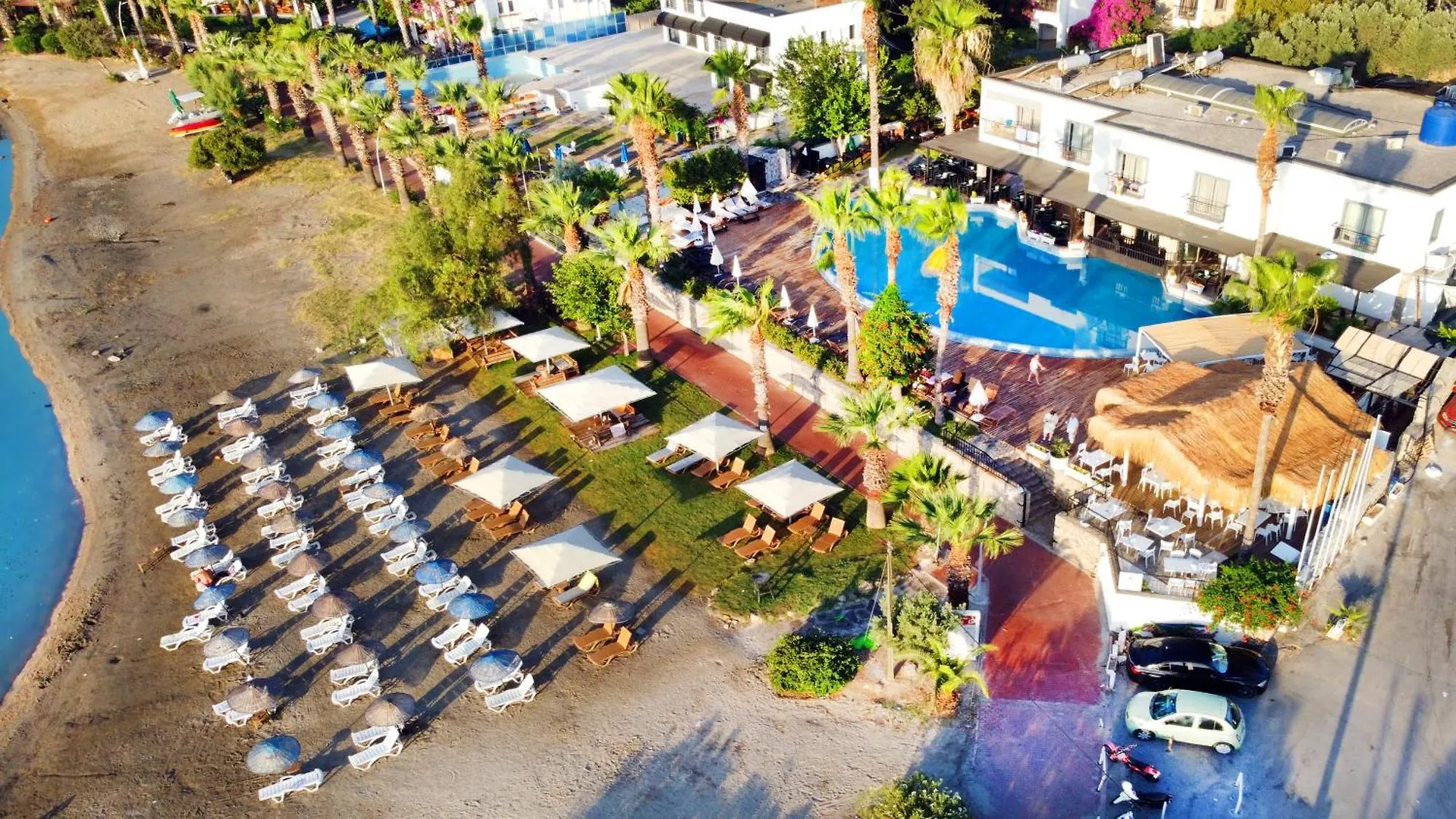 **** Hotel Amilla Beach Resort Bodrum Turecko